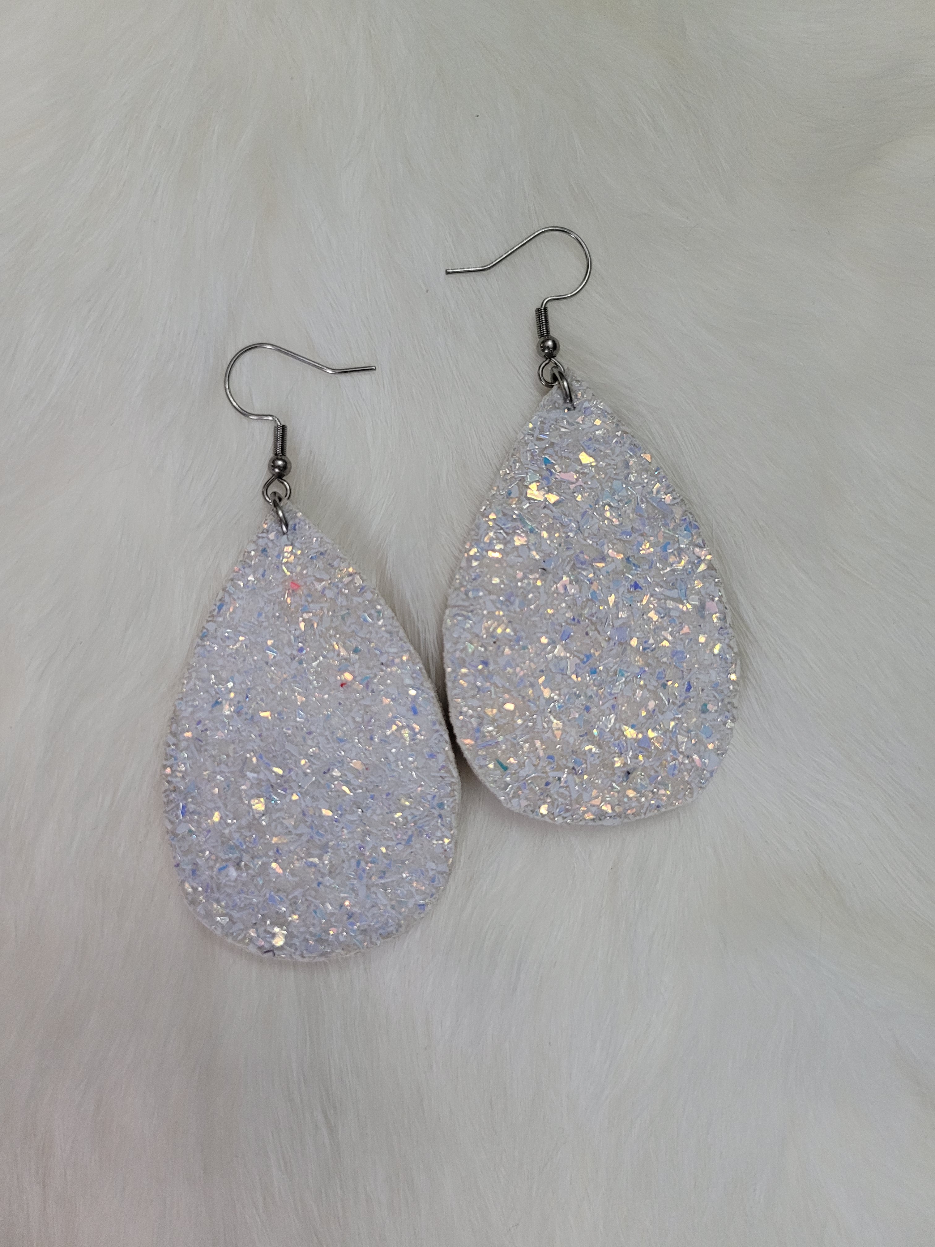 White Crystal Glitter Earring